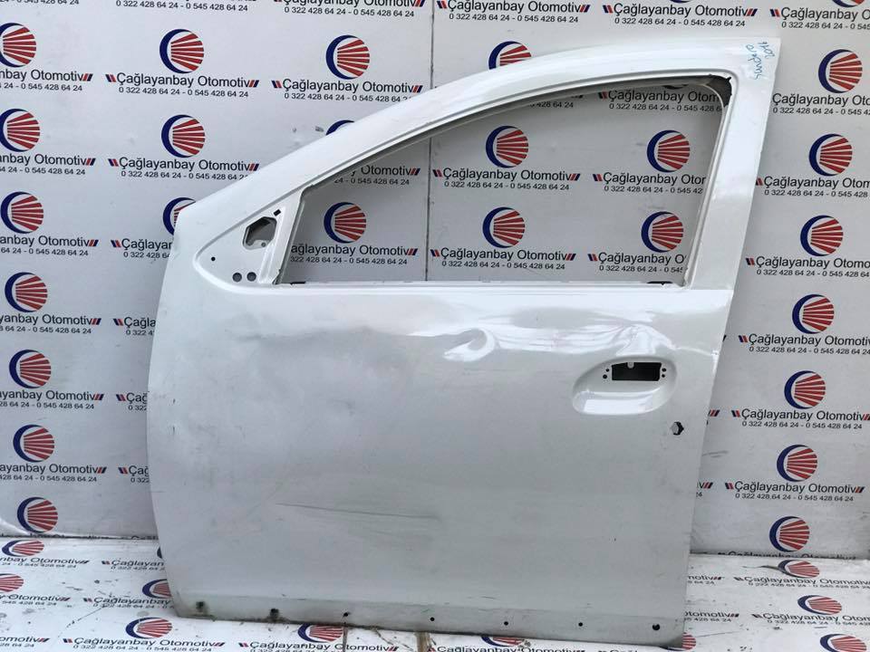 Dacia Sandero Sol Ön Kapı